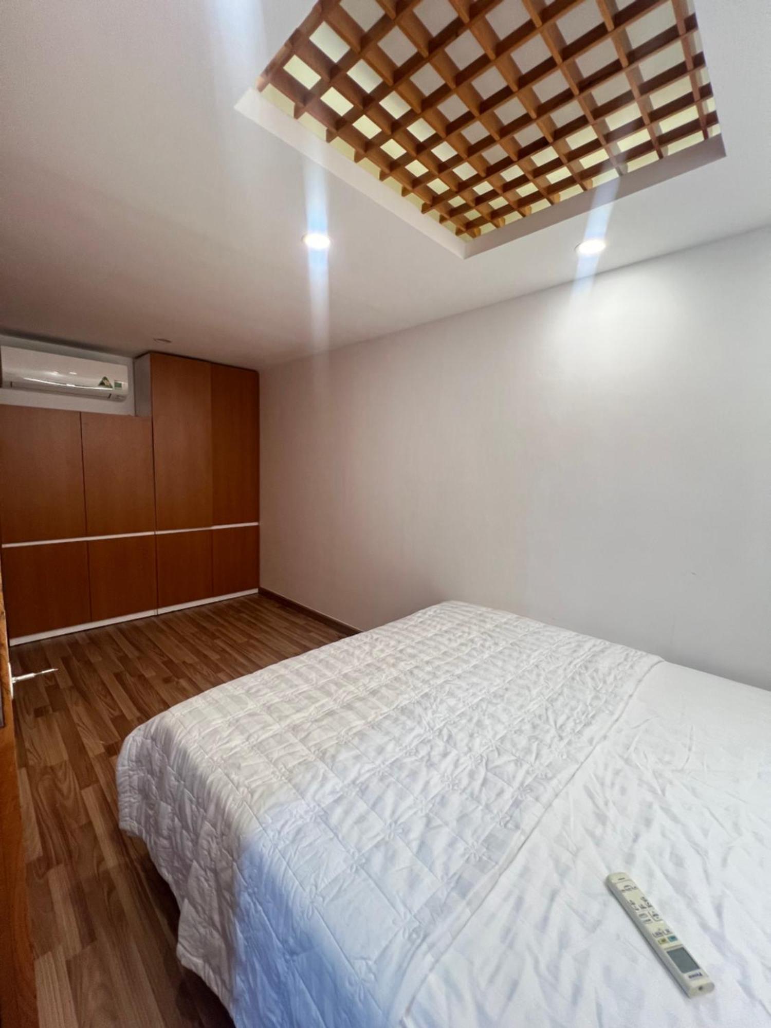 Ho Cao Cap Am Cung Va Hien Dai Phong Cach Nhat Apartment *